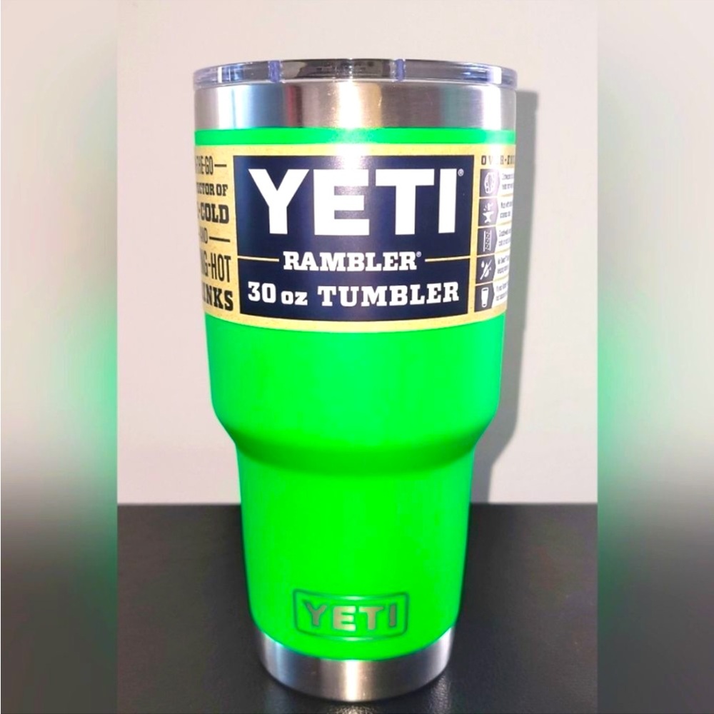 Yeti Rambler 30 oz Tumbler W/ MAGSLIDER LID - Verde